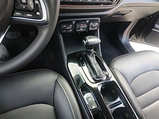 TRUMPCHI GS3  2017 YEAR 200T AUTOMATIC DELUXE EDITION 2017