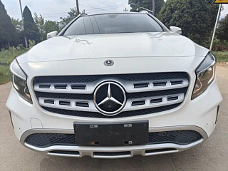 MERCEDES BENZ GLA