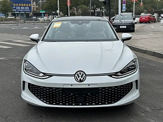 Заказать VOLKSWAGEN LAMANDO