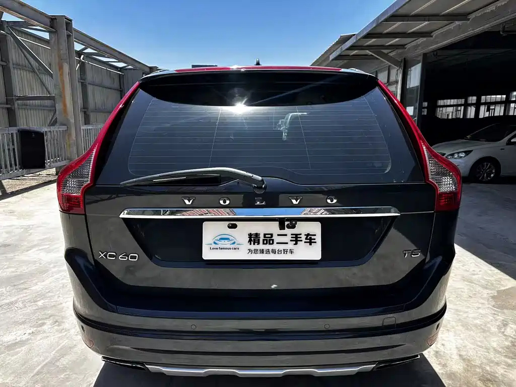 VOLVO XC60 IMPORT 2014