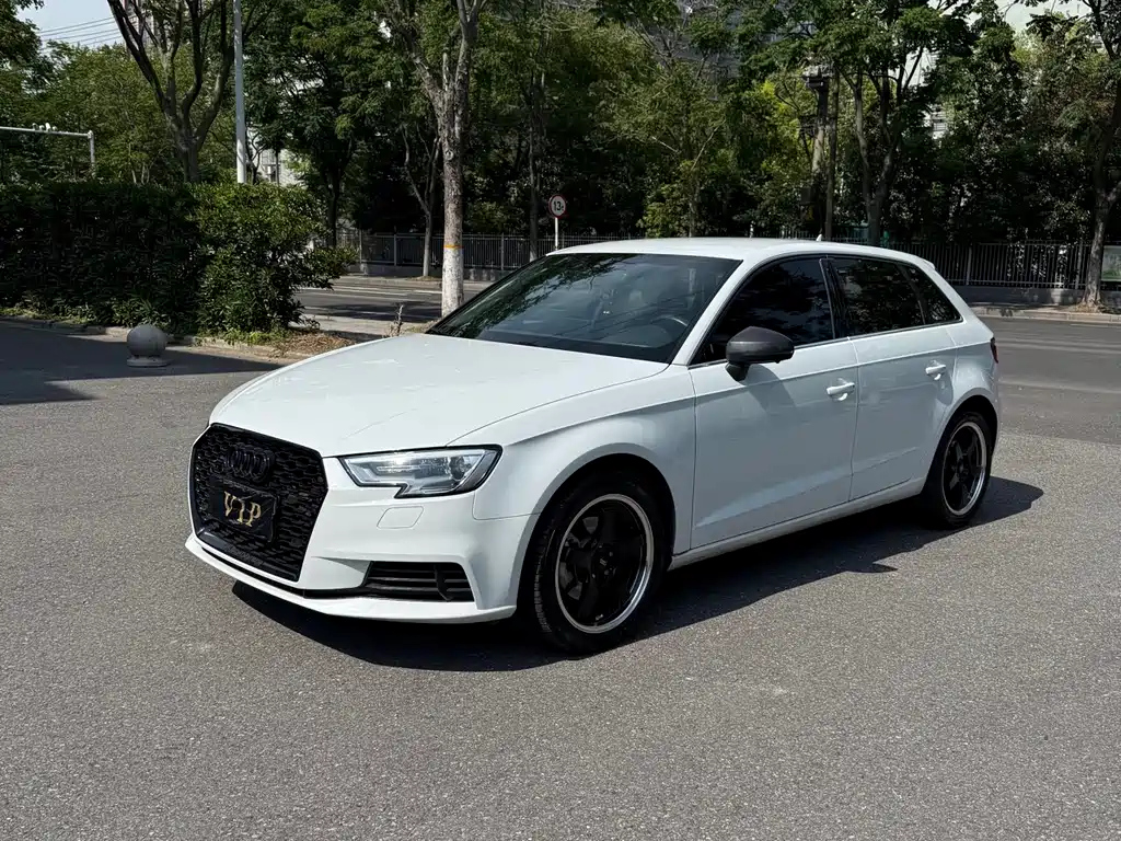 AUDI A3 2018