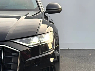 AUDI Q8  2021 YEAR 45 TFSI LUXURY  ELEGANT TYPE 2021