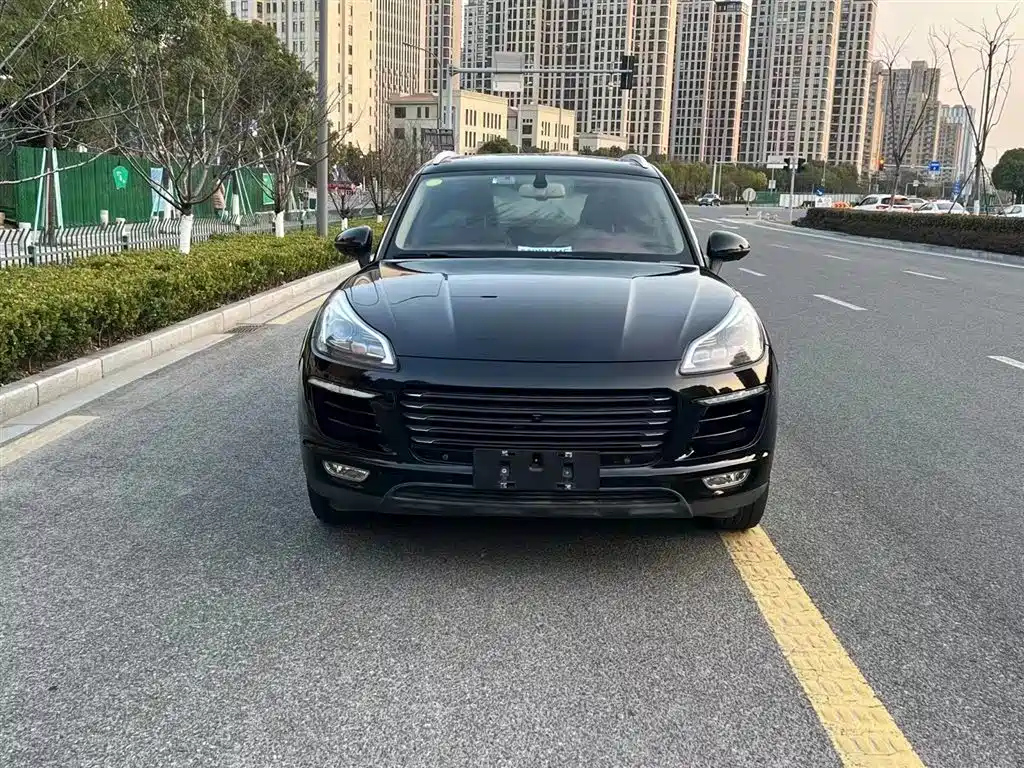 ZOTYE SR9 2017