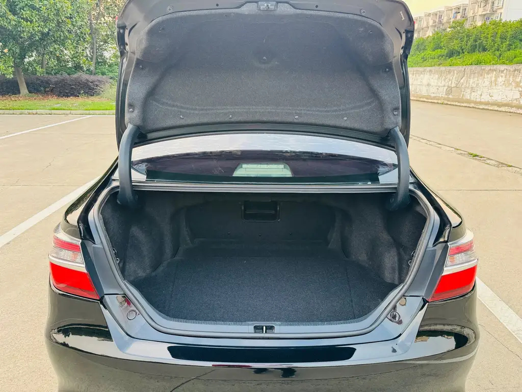 TOYOTA CAMRY 2015