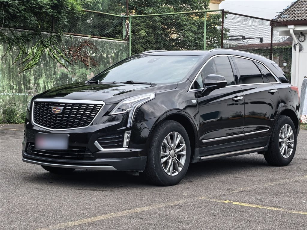 CADILLAC XT5