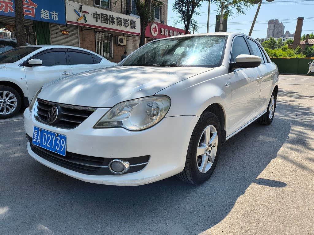 VOLKSWAGEN BORA 2011