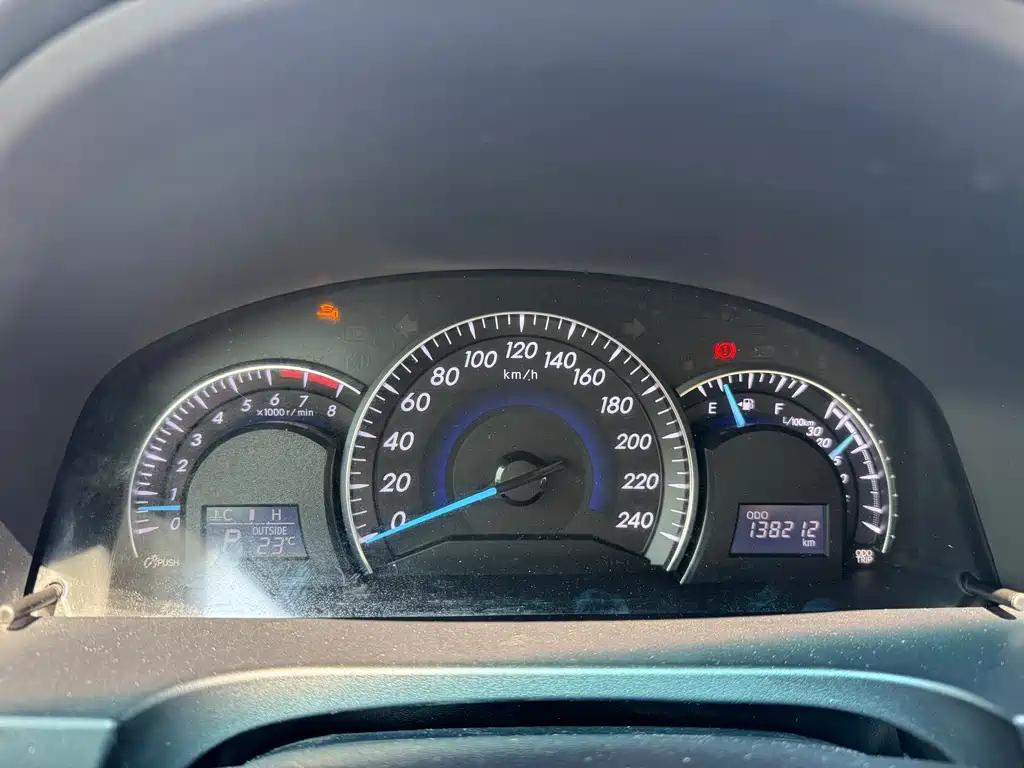 TOYOTA CAMRY 2012