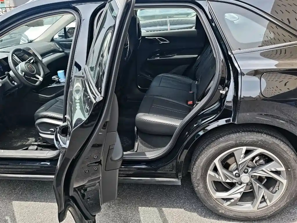 HONGQI HS3 PHEV 2024