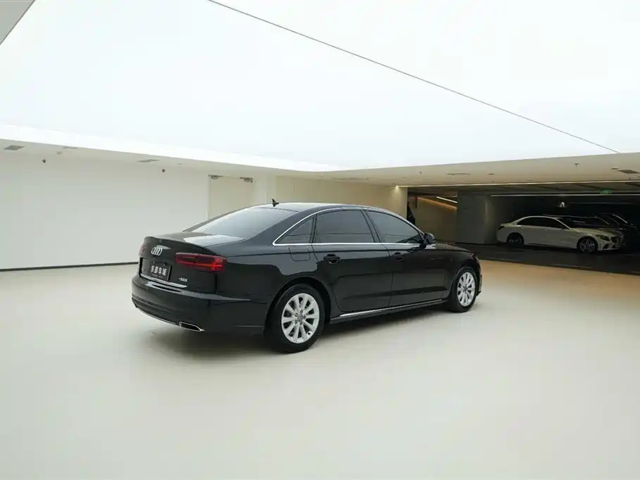 AUDI A6L 2016