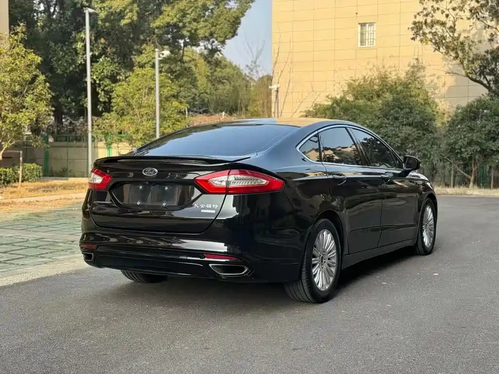 FORD MONDEO 2016