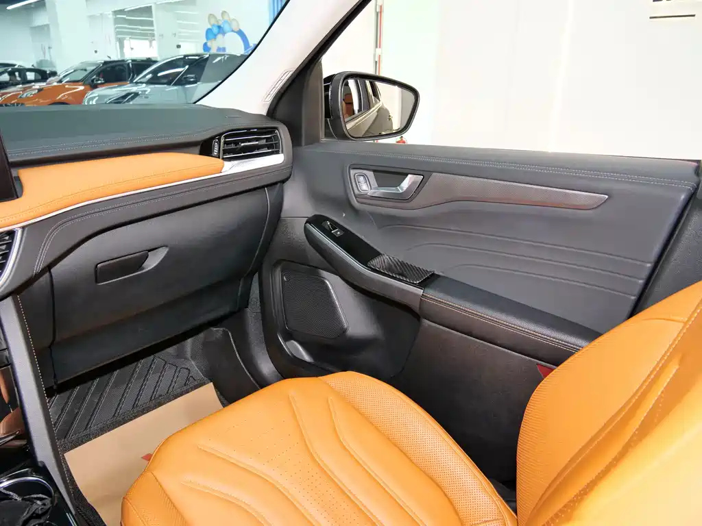 FORD ESCAPE 2020