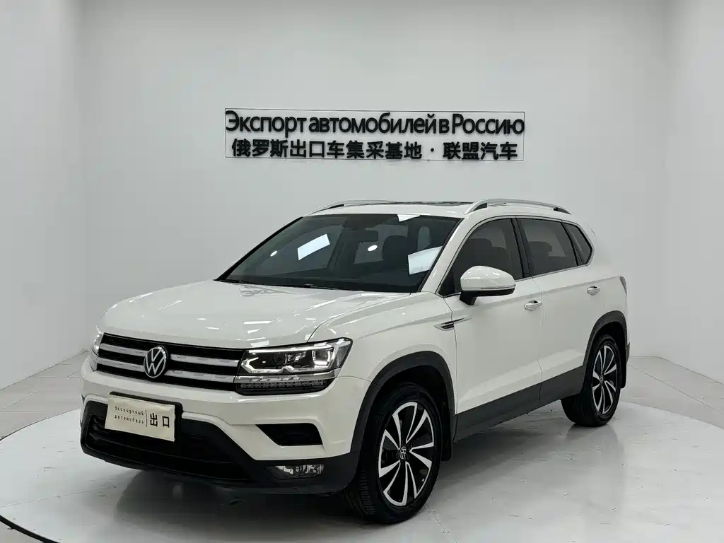 VOLKSWAGEN THARU 2021