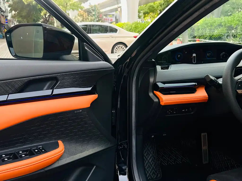 CHANGAN UNI-V 2023
