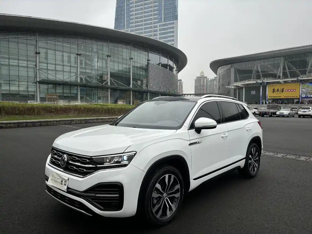 VOLKSWAGEN TAYRON 2020