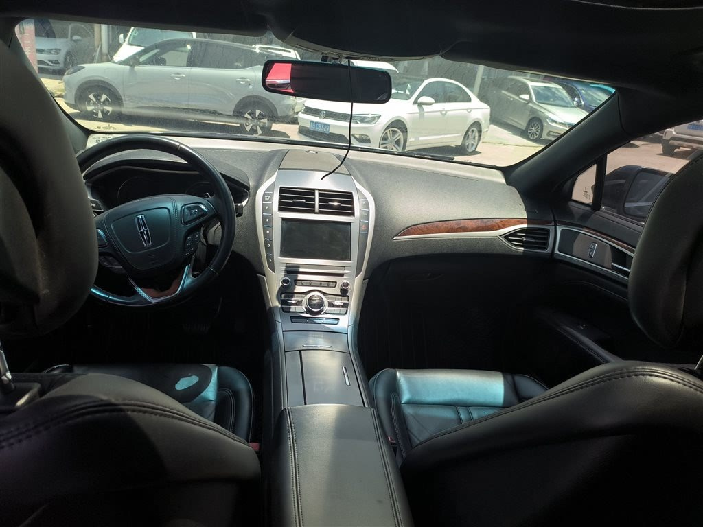 LINCOLN MKZ 2018