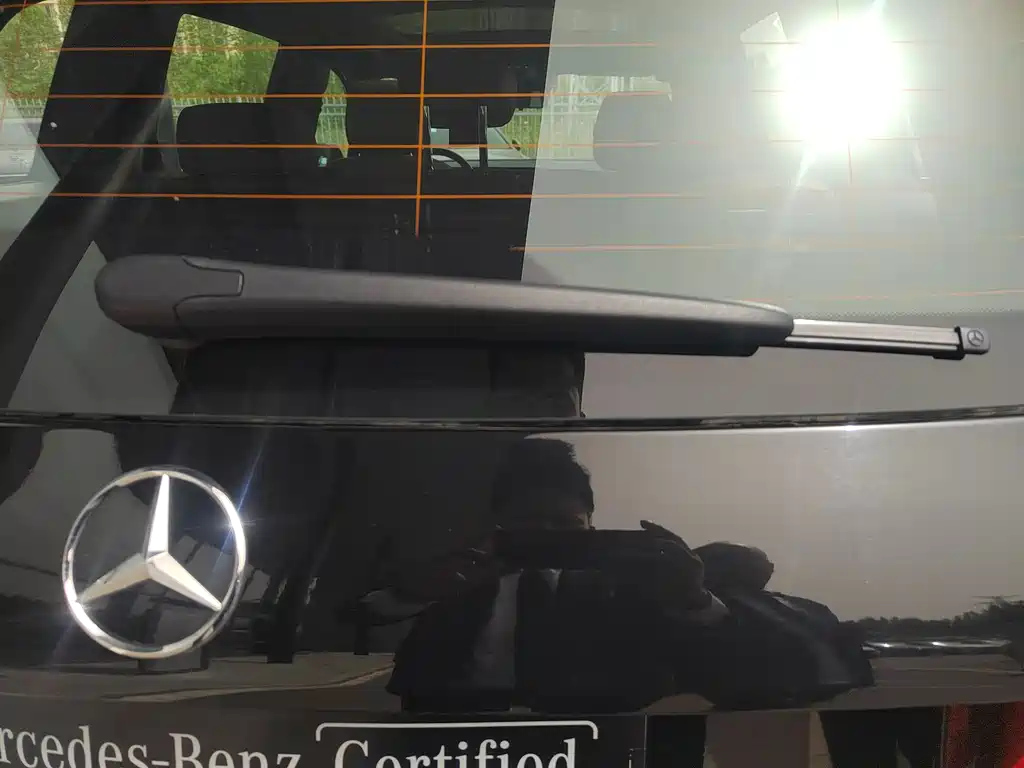 MERCEDES BENZ GLB 2024