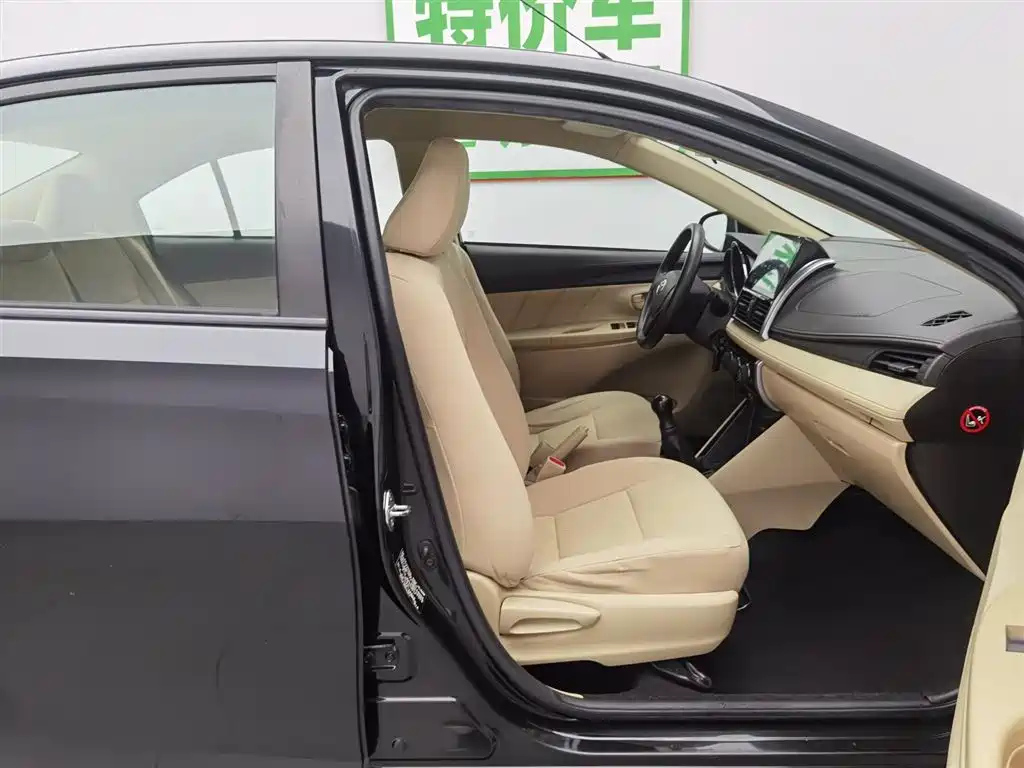 TOYOTA VIOS 2014