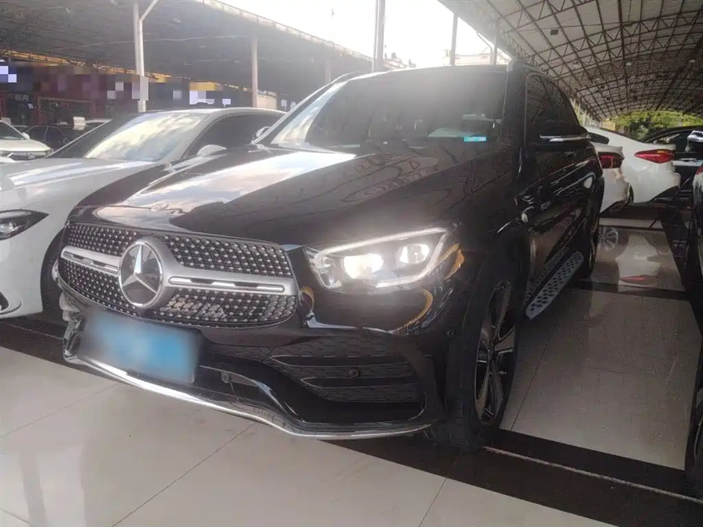 MERCEDES BENZ GLC 2020