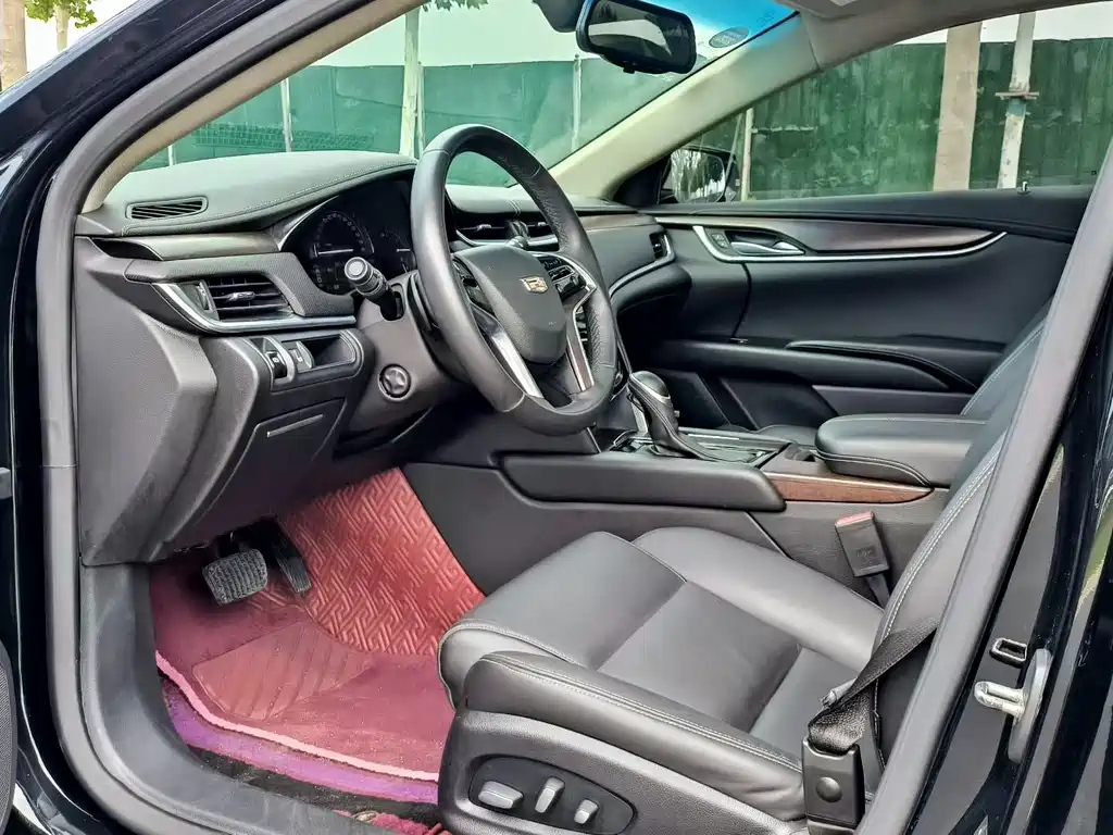 CADILLAC XTS 2018
