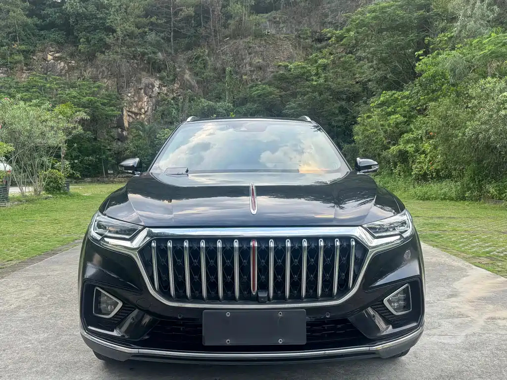 HONGQI HS5 2022