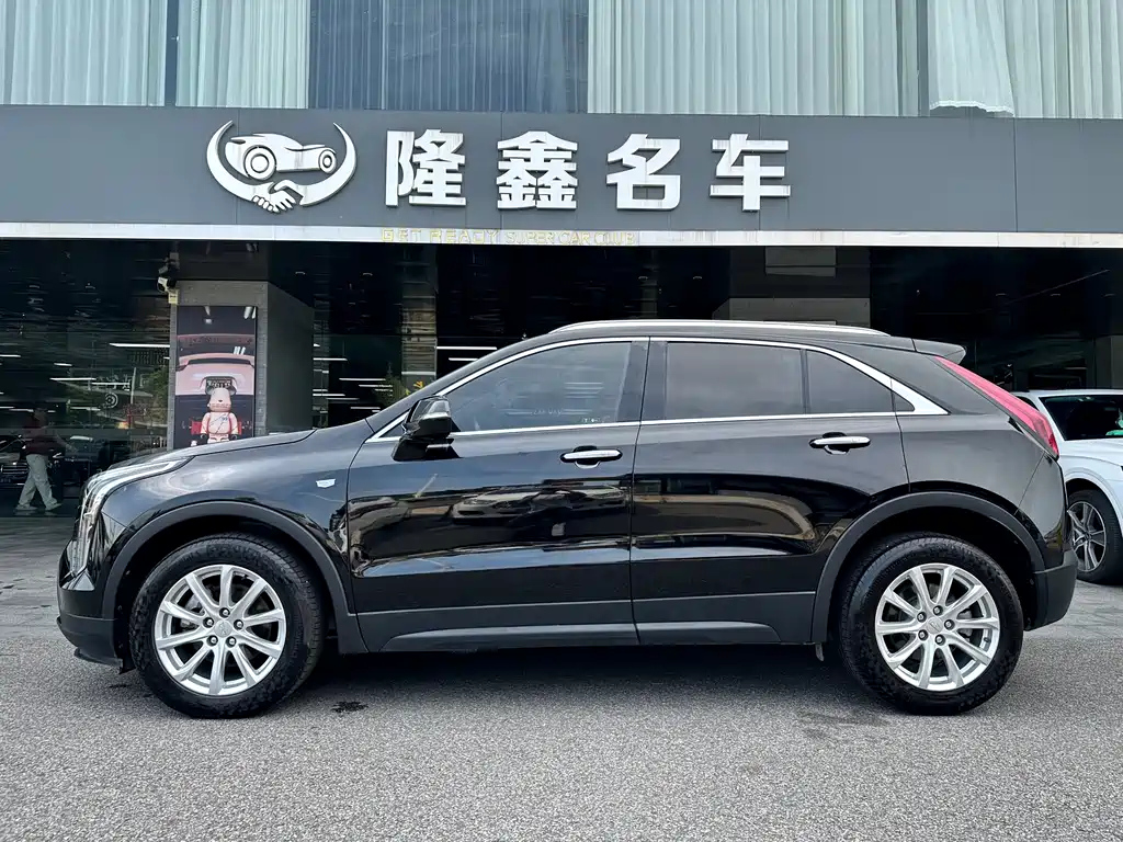 CADILLAC XT4 2018