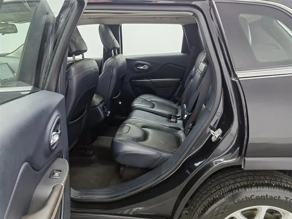 JEEP CHEROKEE 2016