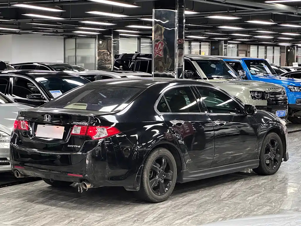HONDA SI PLATINUM 2011