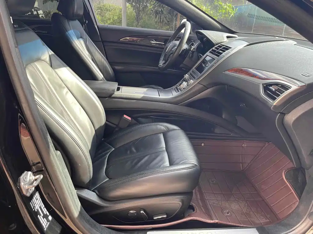 LINCOLN MKZ 2017