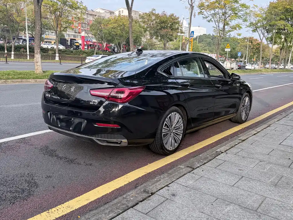 HONGQI H5 2022