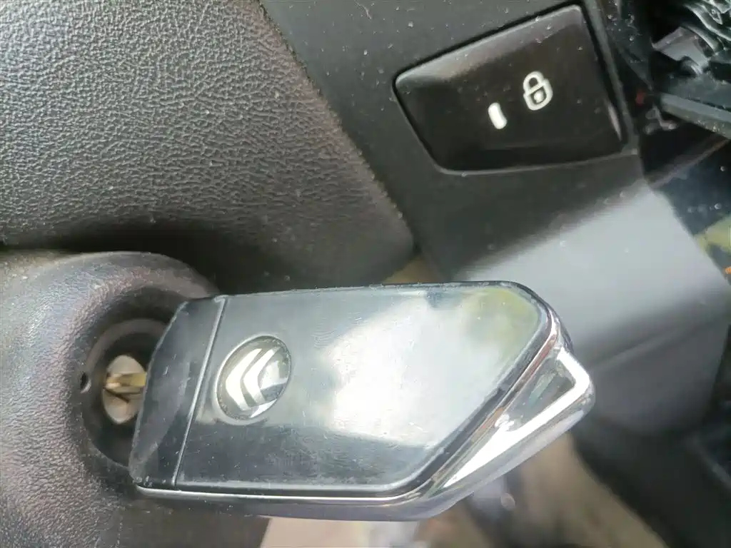 CITROEN C-QUATRE 2013