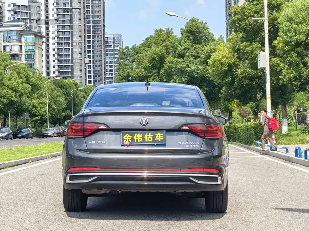 VOLKSWAGEN SAGITAR 2023