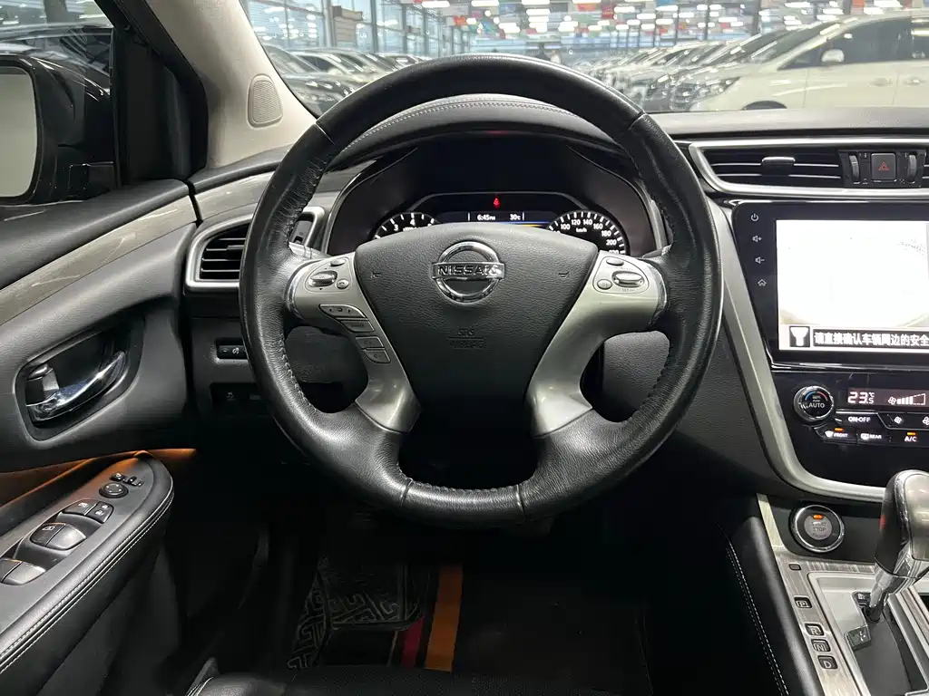NISSAN MURANO 2019