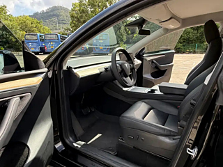 TESLA MODEL Y  2022 YEAR FACELIFT  POWER EDITION 2022