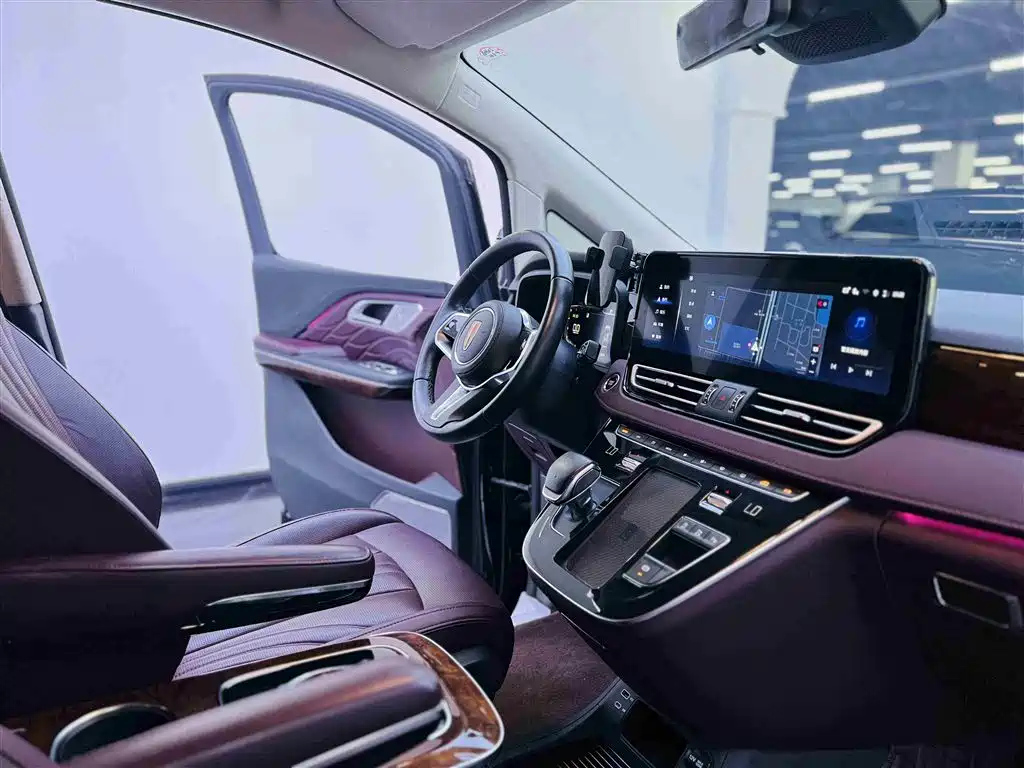 HONGQI HQ9 2022