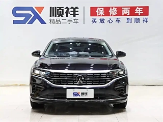 VOLKSWAGEN PASSAT 2022