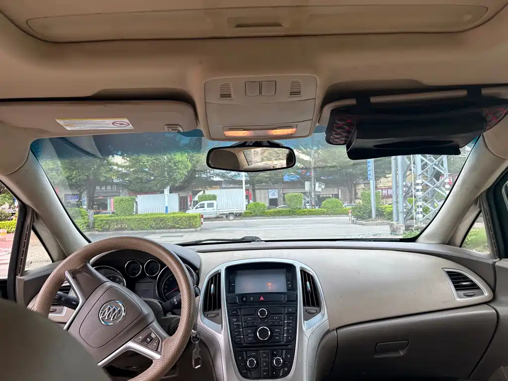 BUICK EXCELLE 2013
