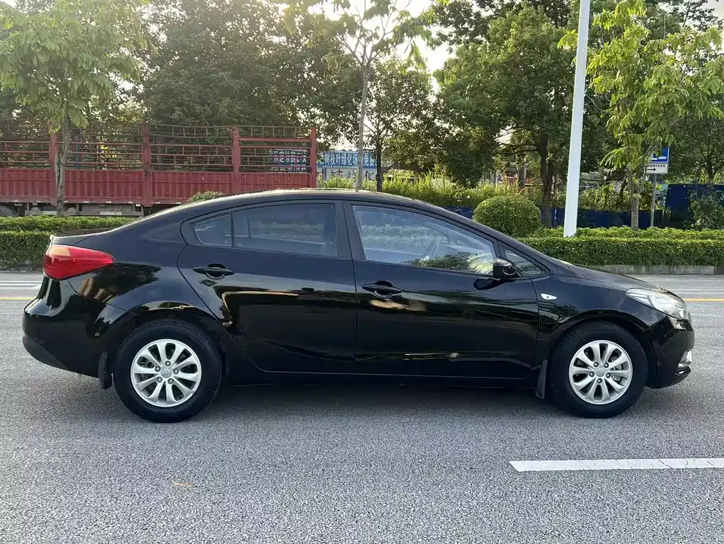 KIA K3 2013