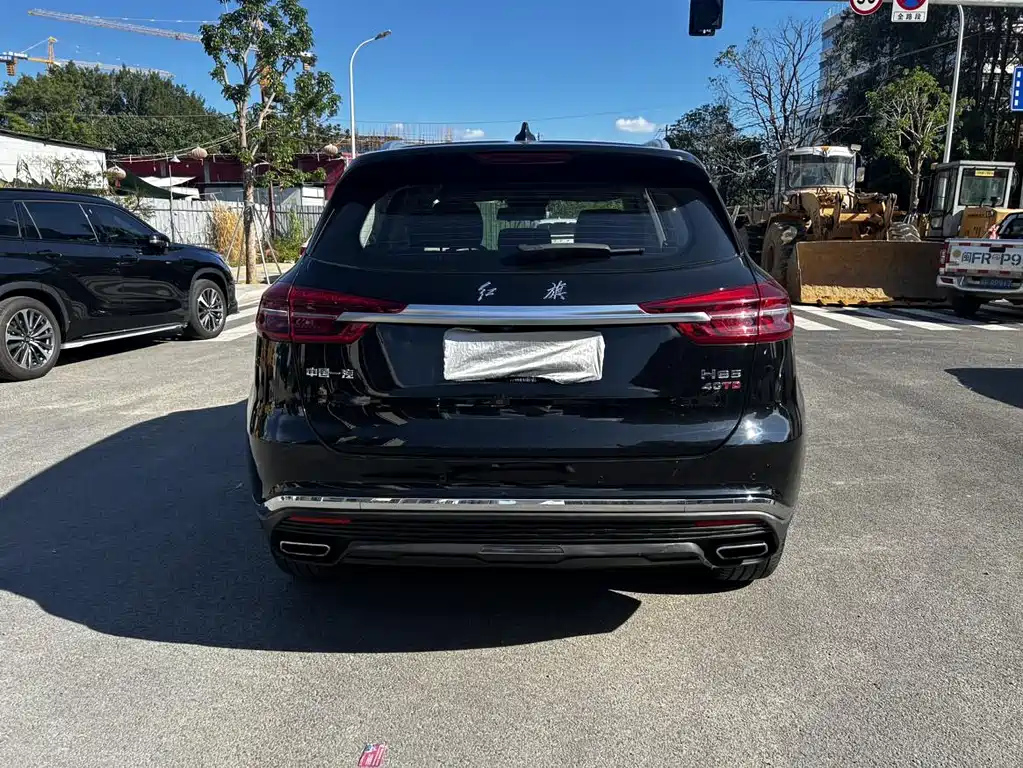HONGQI HS5 2022