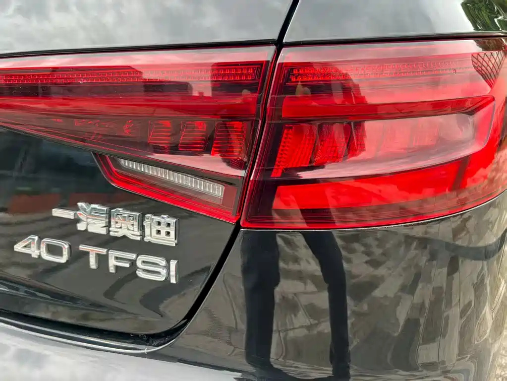 AUDI A4L 2018
