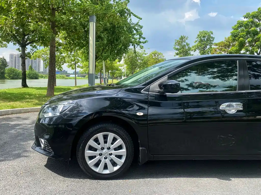 NISSAN SYLPHY 2021