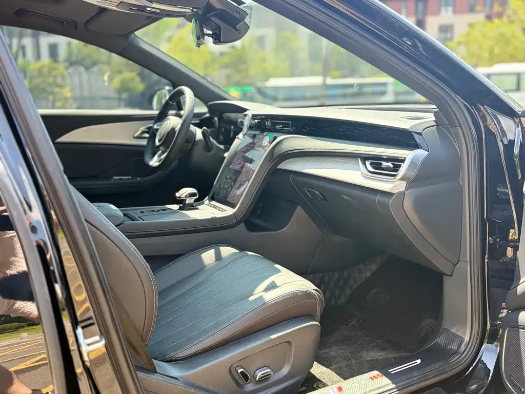HONGQI H5 2023