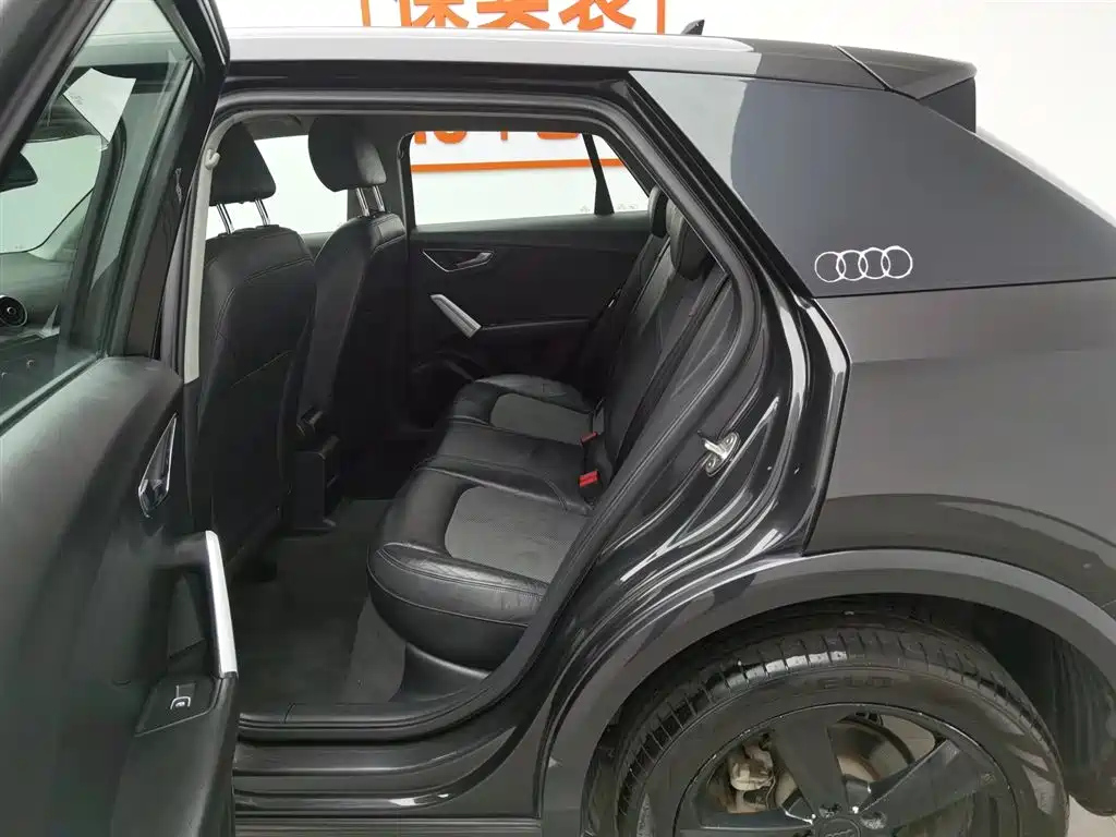 AUDI Q2L 2019