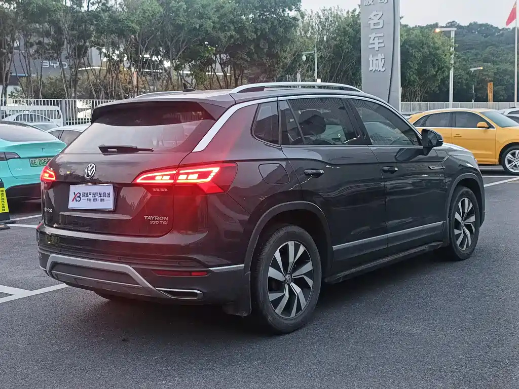VOLKSWAGEN TAYRON 2020
