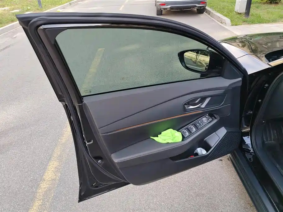 car slider