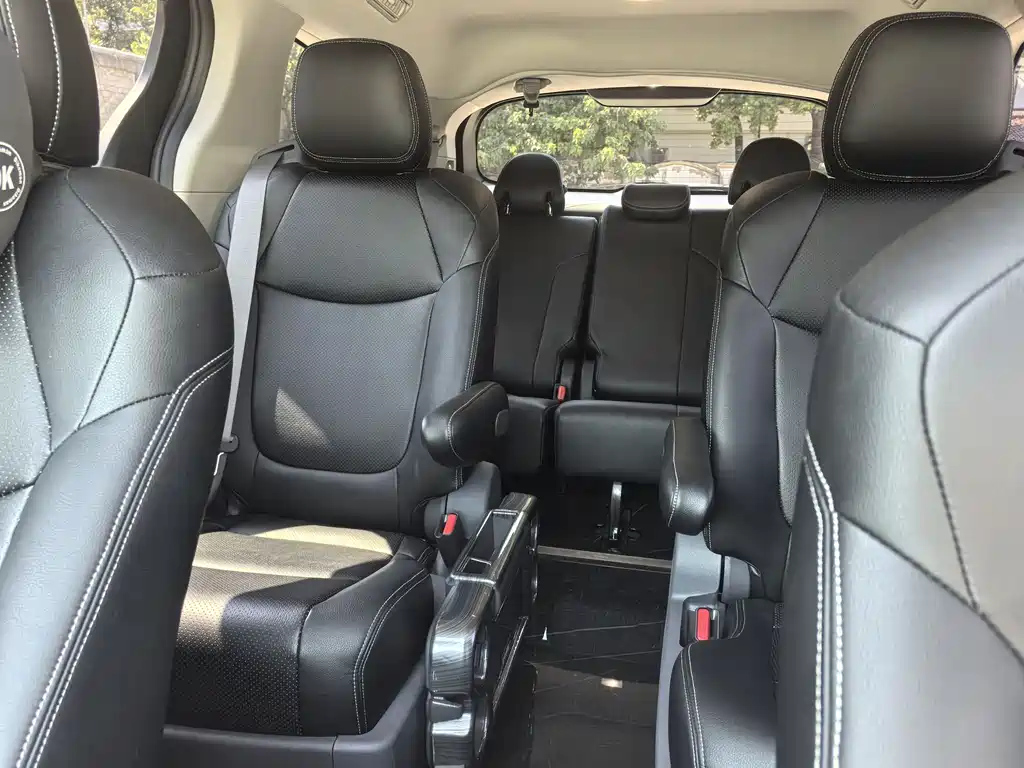 TOYOTA SIENNA SIENNA 2024