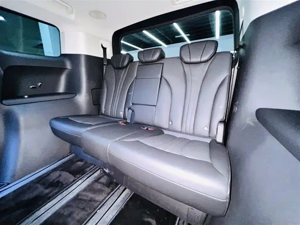 HONGQI HQ9 2023