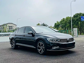 VOLKSWAGEN MAGOTAN 2022