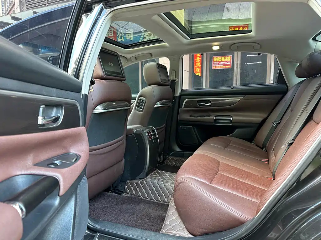 NISSAN TEANA 2014