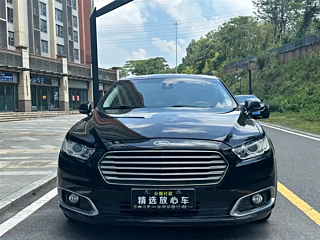 FORD TAURUS  2017
