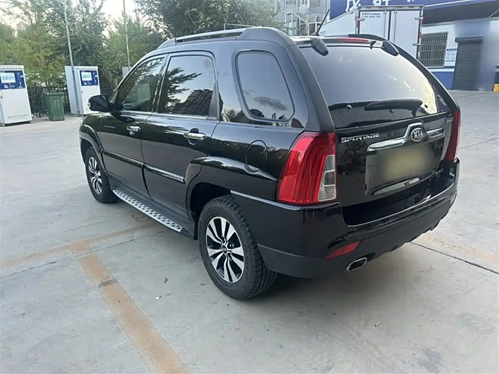 KIA SPORTAGE 2013